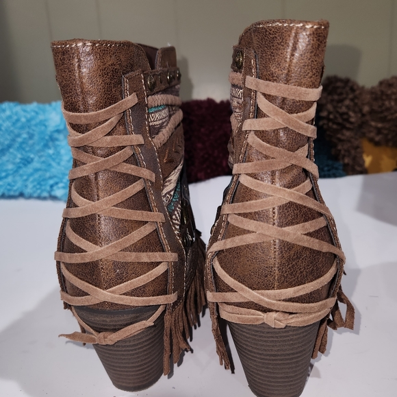 Jellypop Addisons NWOT Brown-Multi-Distressed zipper back 9.5 - Picture 6 of 7